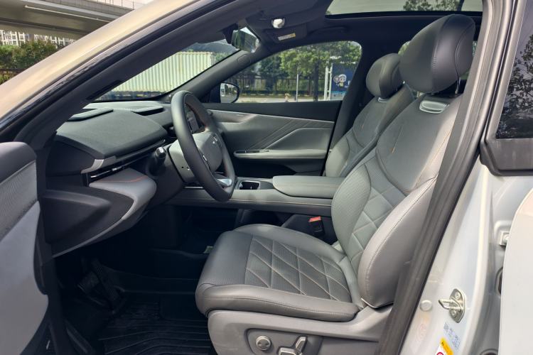 Used Deepal S05 2024 200Max Range-Extended Long-Range Version Interior 2