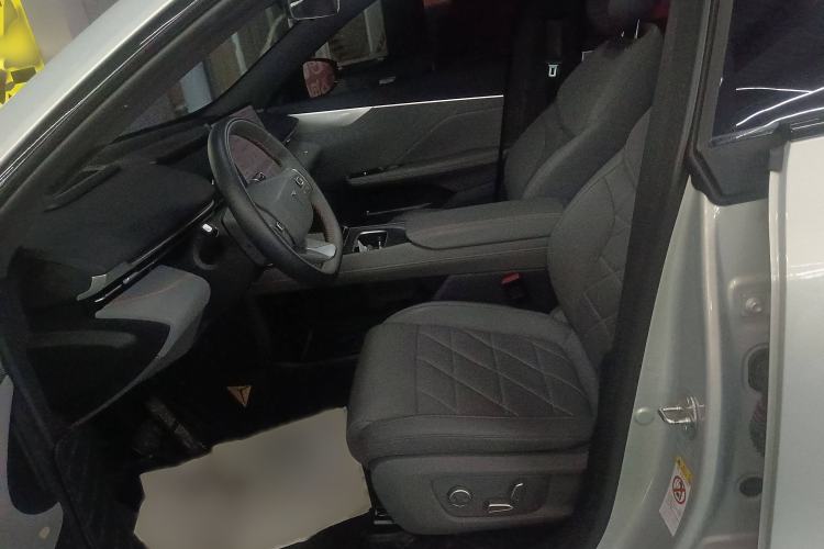 Used Deepal S05 2024 510Max Pure Electric Version Left Front Seat