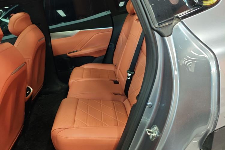 Used Deepal S05 2024 510Max Pure Electric Version Left Rear Seat