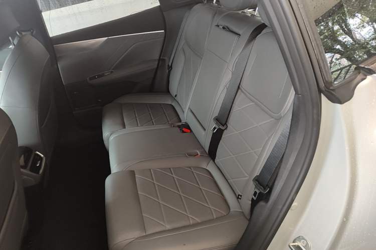 Used Deepal S05 2024 510 Plus Pure Electric Version Left Rear Seat