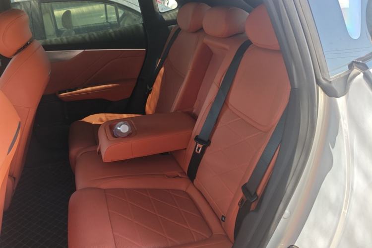 Used Deepal S05 2024 510Max Pure Electric Version Left Rear Seat