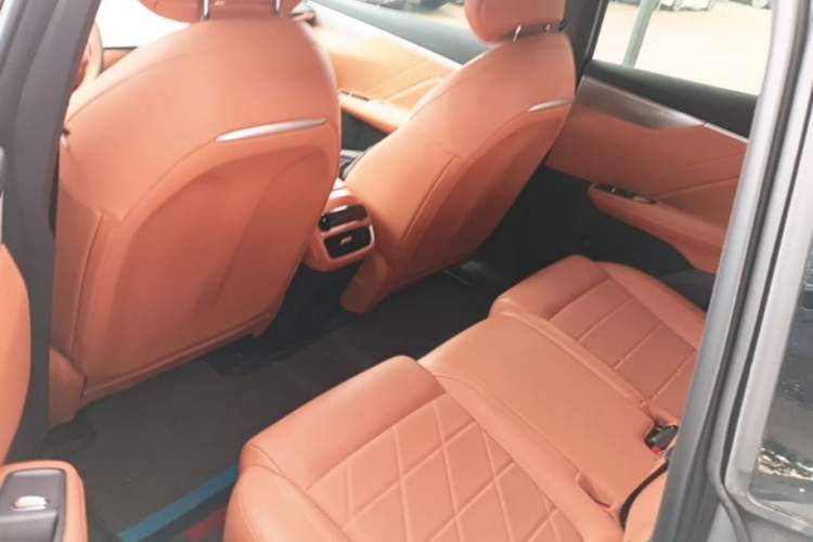 Used Deepal S05 2024 510Max Pure Electric Version Left Rear Seat