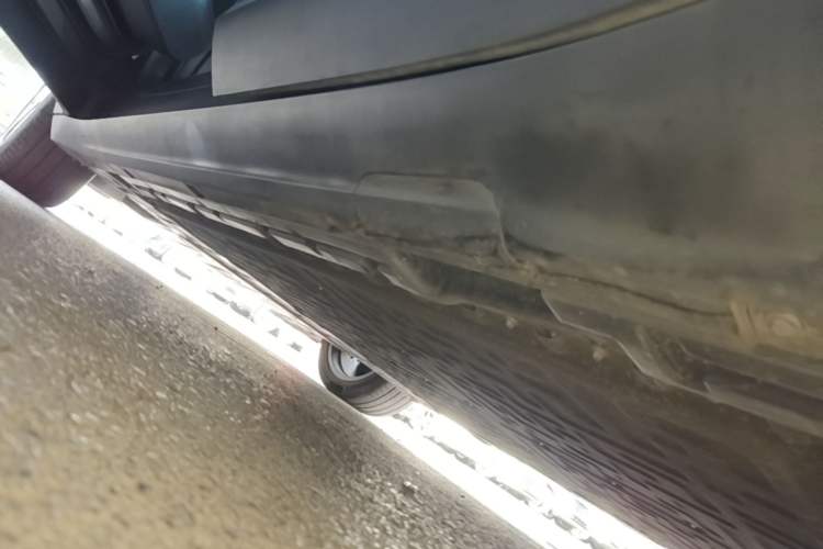 Used Deepal S05 2024 510 Ultra Pure Electric Version Left Side Sill