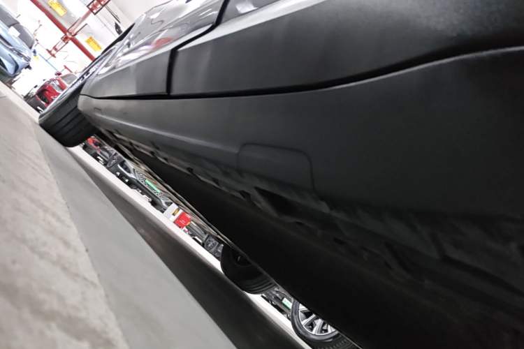 Used Deepal S05 2024 510Max Pure Electric Version Left Side Sill