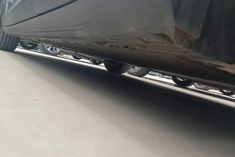 Used Deepal S05 2024 510Max Pure Electric Version Left Side Sill