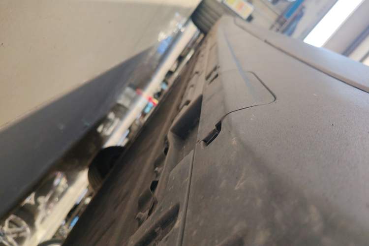 Used Deepal S05 2024 510 Plus Pure Electric Version Left Side Sill