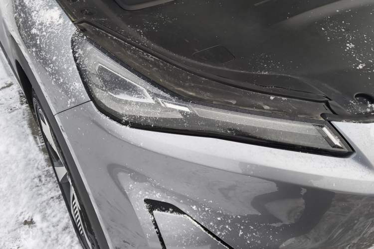 Used Deepal S05 2024 200Max Range-Extended Long-Range Version Right Front Headlight