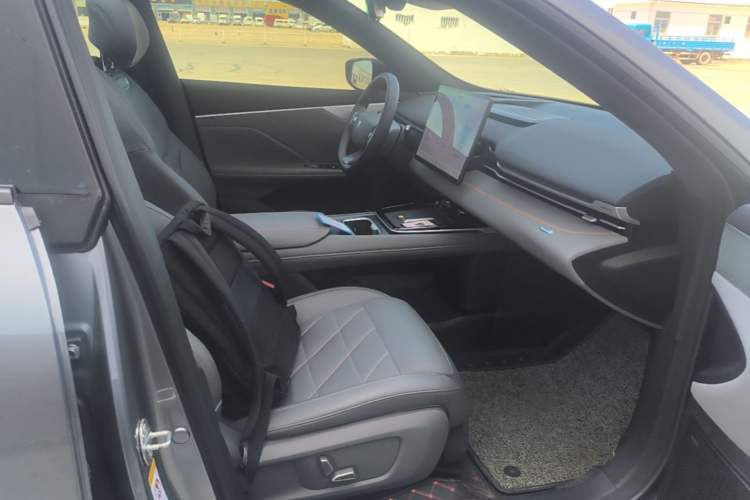 Used Deepal S05 2024 510 Plus Pure Electric Version Right Front Seat