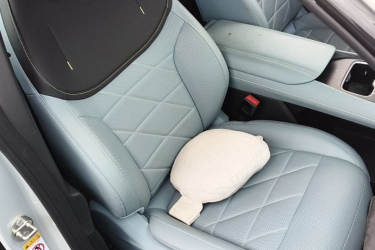 Used Deepal S05 2024 510Max Pure Electric Version Right Front Seat