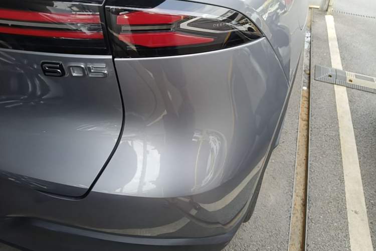 Used Deepal S05 2024 510 Ultra Pure Electric Version Right Rear Taillight