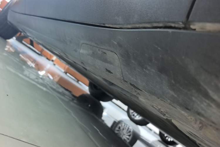 Used Deepal S05 2024 510Max Pure Electric Version Right Side Sill