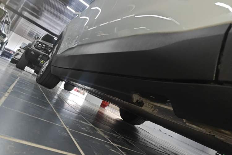 Used Deepal S05 2024 510 Ultra Pure Electric Version Right Side Sill
