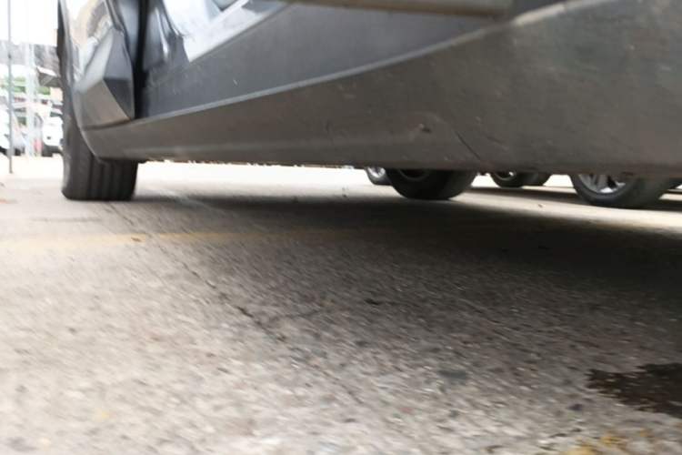 Used Deepal S05 2024 510Max Pure Electric Version Right Side Sill
