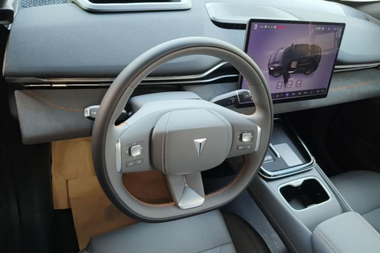 Used Deepal S05 2024 510 Ultra Pure Electric Version Steering Wheel