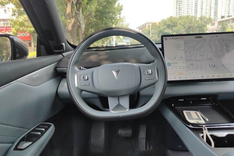 Used Deepal S05 2024 510 Ultra Pure Electric Version Steering Wheel