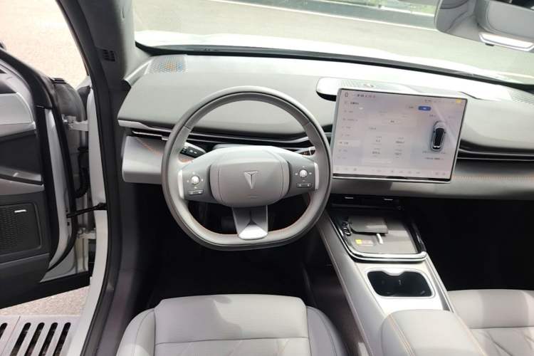 Used Deepal S05 2024 510 Plus Pure Electric Version Steering Wheel