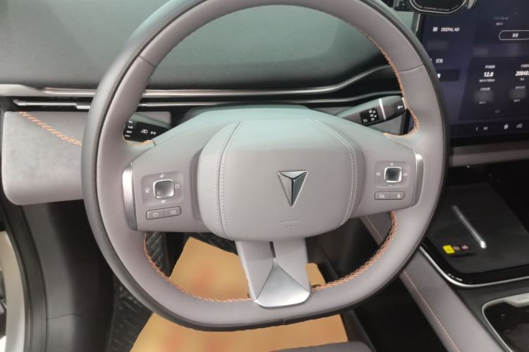 Used Deepal S05 2024 510 Plus Pure Electric Version Steering Wheel