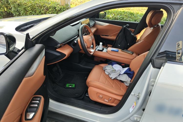 Used Deepal S05 2024 510 Ultra Pure Electric Version Driver Seat
