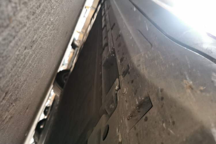 Used Deepal S05 2024 510 Ultra Pure Electric Version Right Side Sill