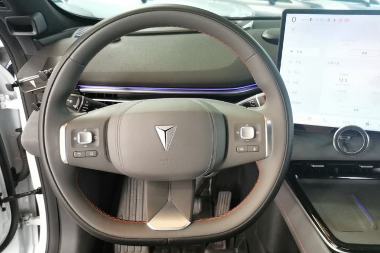 Used Deepal S05 2024 510 Ultra Pure Electric Version Steering Wheel