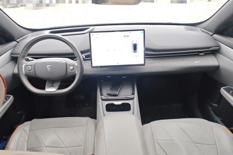 Used Deepal S05 2024 510Max Pure Electric Version Center Console