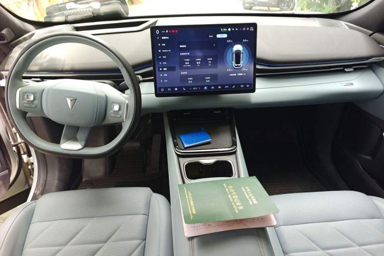 Used Deepal S05 2024 510 Ultra Pure Electric Version Center Console