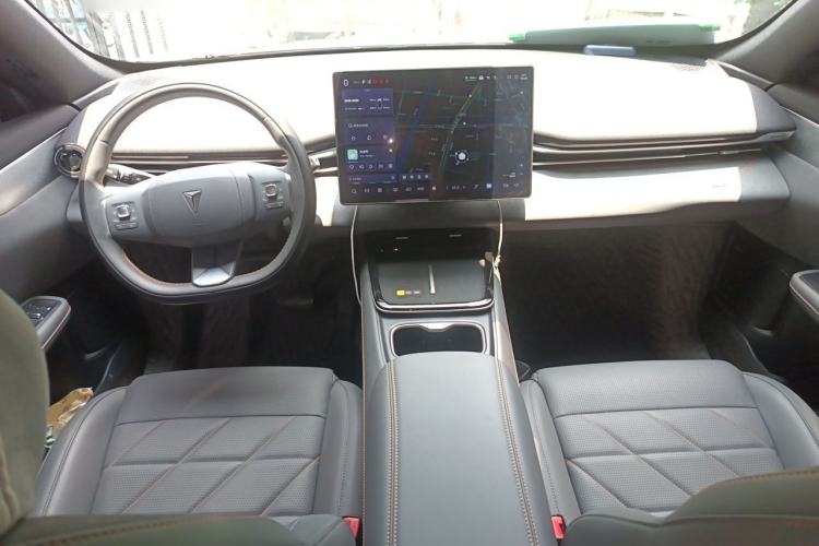 Used Deepal S05 2024 510 Plus Pure Electric Version Center Console