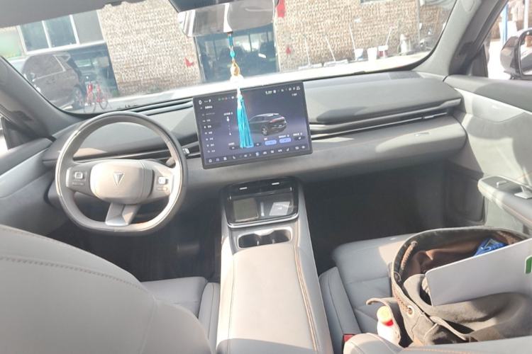 Used Deepal S05 2024 510Max Pure Electric Version Center Console