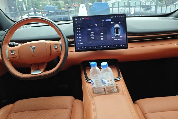 Used Deepal S05 2024 510Max Pure Electric Version Center Console