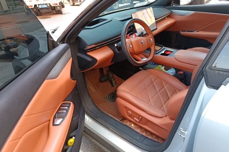 Used Deepal S05 2024 510Max Pure Electric Version Driver Seat