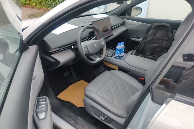 Used Deepal S05 2024 510 Plus Pure Electric Version Driver Seat