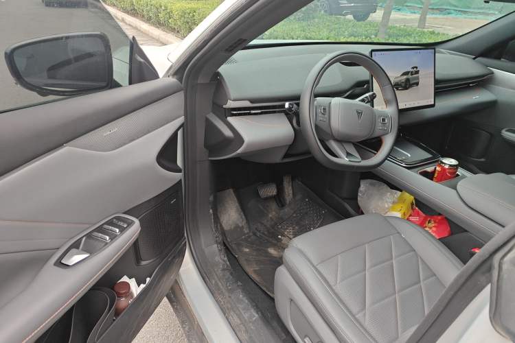 Used Deepal S05 2024 510 Plus Pure Electric Version Driver Seat