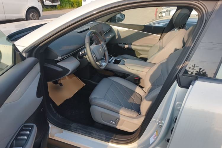 Used Deepal S05 2024 510 Plus Pure Electric Version Driver Seat