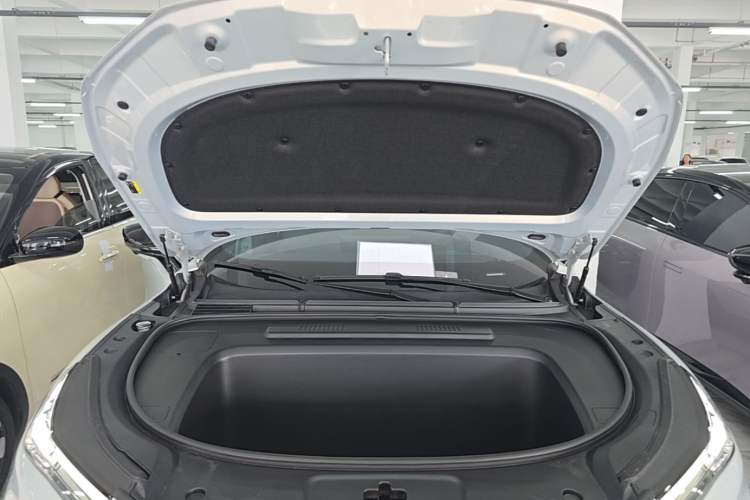 Used Deepal S05 2024 510 Ultra Pure Electric Version Engine Bay