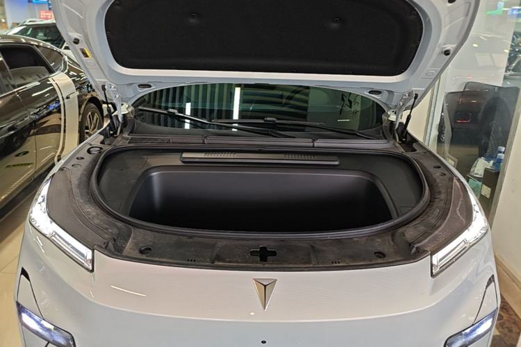 Used Deepal S05 2024 510Max Pure Electric Version Engine Bay