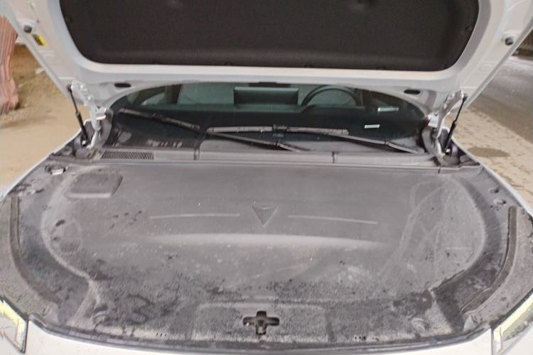 Used Deepal S05 2024 200Max Range-Extended Long-Range Version Engine Bay