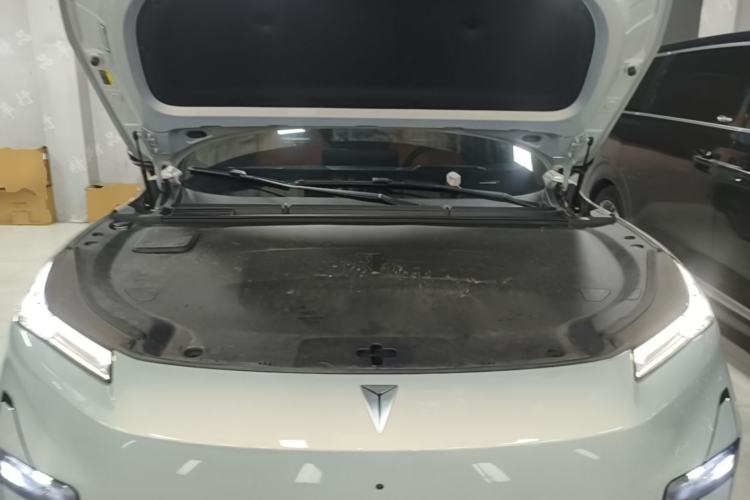 Used Deepal S05 2024 200Max Range-Extended Long-Range Version Engine Bay
