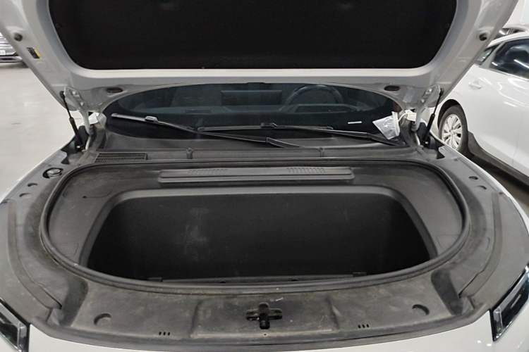 Used Deepal S05 2024 510Max Pure Electric Version Engine Bay