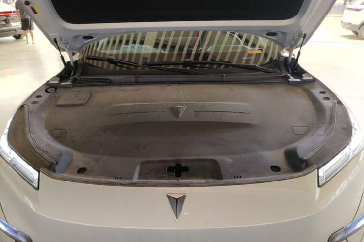 Used Deepal S05 2024 200Max Range-Extended Long-Range Version Engine Bay
