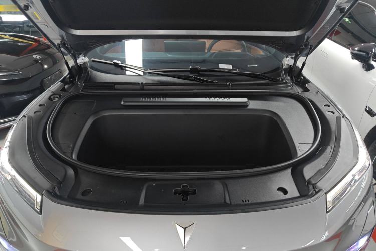 Used Deepal S05 2024 510 Ultra Pure Electric Version Engine Bay