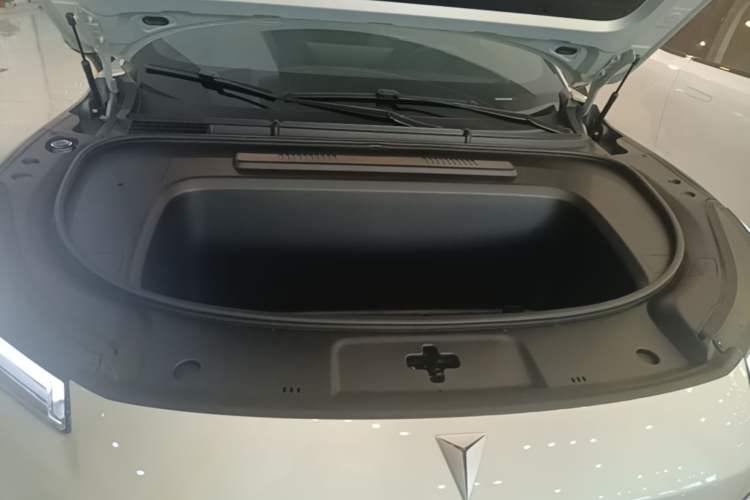 Used Deepal S05 2024 510 Plus Pure Electric Version Engine Bay
