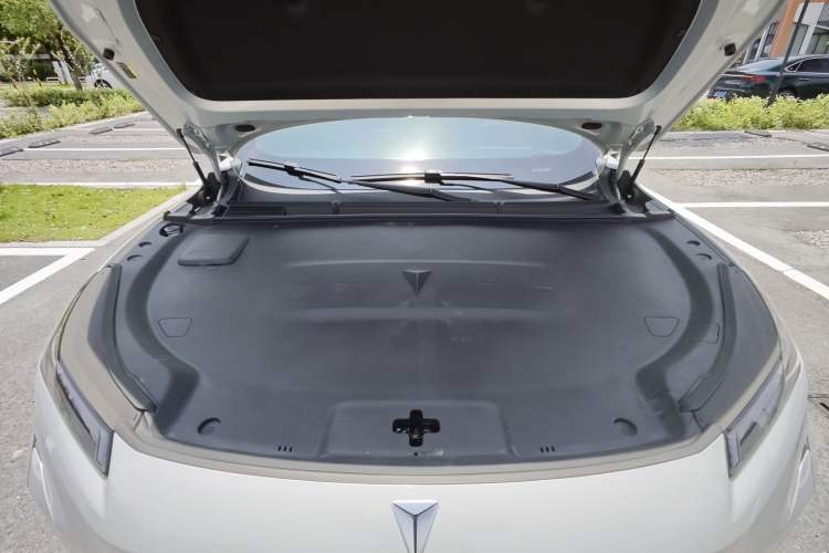 Used Deepal S05 2024 200Max Range-Extended Long-Range Version Engine Bay