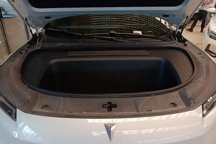 Used Deepal S05 2024 510 Ultra Pure Electric Version Engine Bay