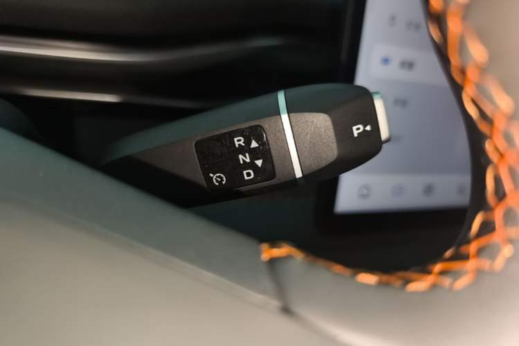 Used Deepal S05 2024 510Max Pure Electric Version Gear Lever