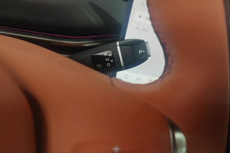Used Deepal S05 2024 510 Ultra Pure Electric Version Gear Lever