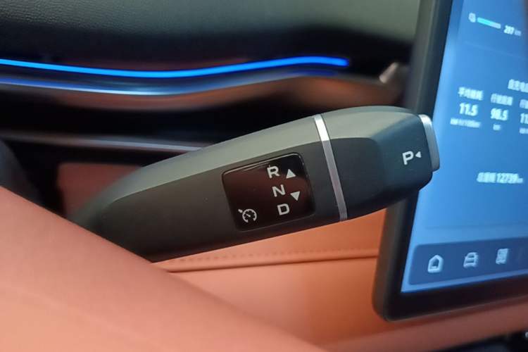 Used Deepal S05 2024 510 Ultra Pure Electric Version Gear Lever