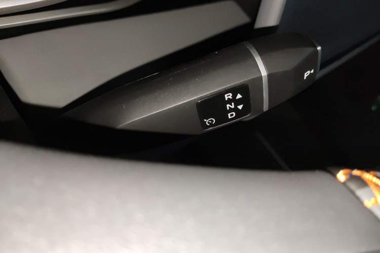Used Deepal S05 2024 200Max Range-Extended Long-Range Version Gear Lever