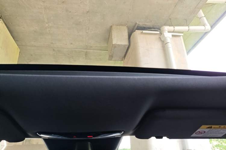 Used Deepal S05 2024 510Max Pure Electric Version Headliner