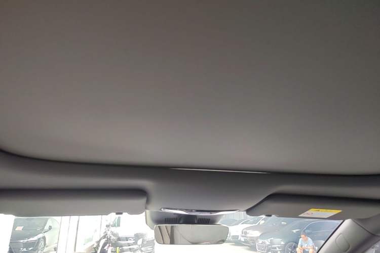 Used Deepal S05 2024 510Max Pure Electric Version Headliner