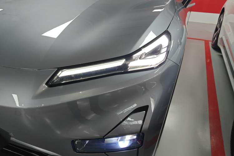 Used Deepal S05 2024 510 Ultra Pure Electric Version Left Front Headlight